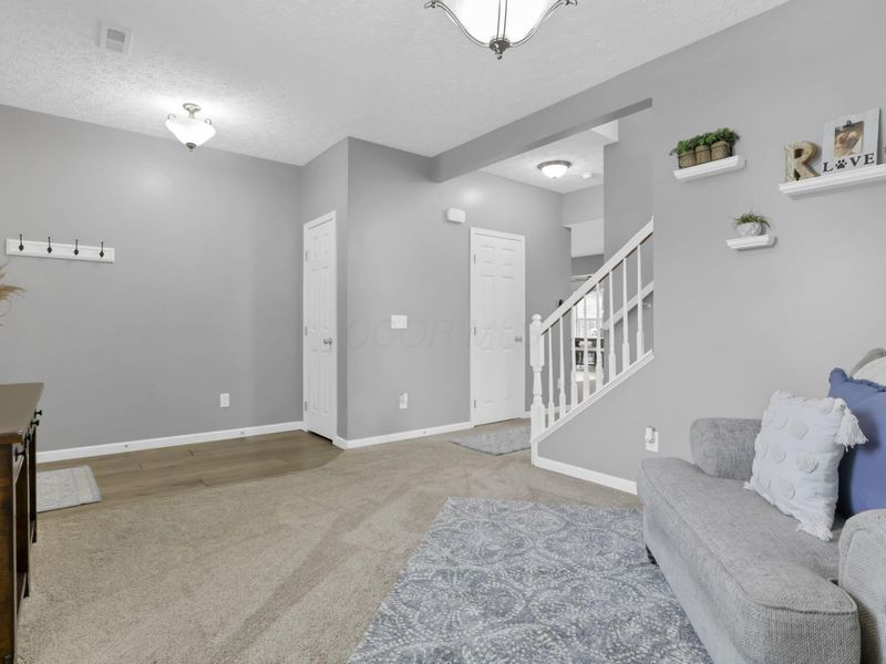 1416 Galway Bend N, Pataskala, OH 43062 Photo 11