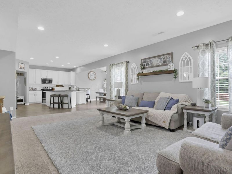 1416 Galway Bend N, Pataskala, OH 43062 Photo 14