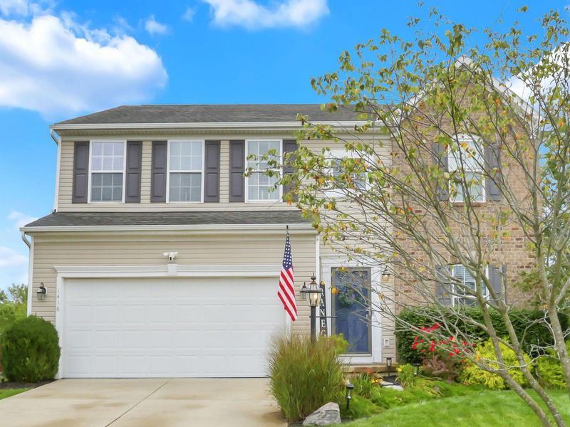1416 Galway Bend N, Pataskala, OH 43062 Photo 2