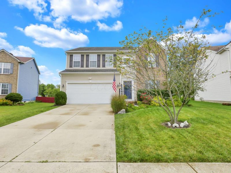 1416 Galway Bend N, Pataskala, OH 43062 Photo 3
