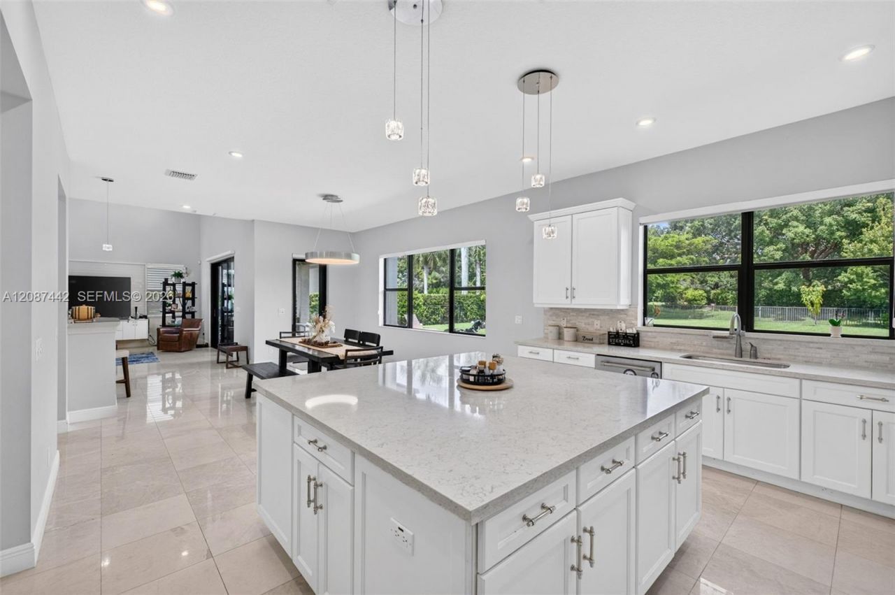 10283 Sweet Bay Mnr , Parkland, FL 33076 Photo