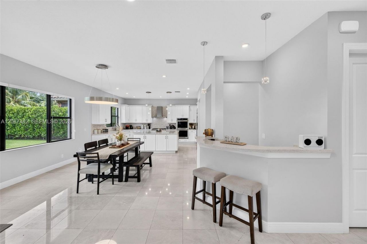 10283 Sweet Bay Mnr , Parkland, FL 33076 Photo