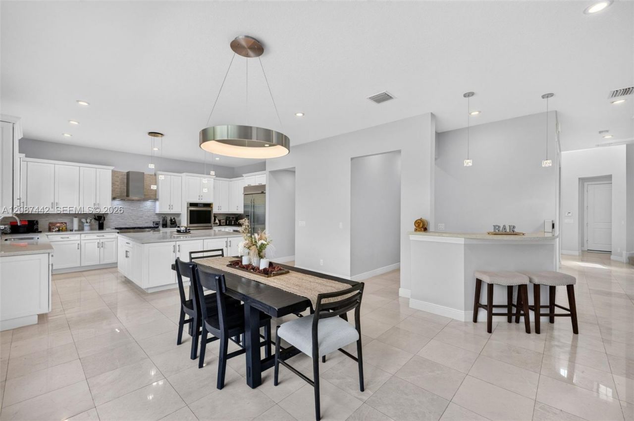 10283 Sweet Bay Mnr , Parkland, FL 33076 Photo