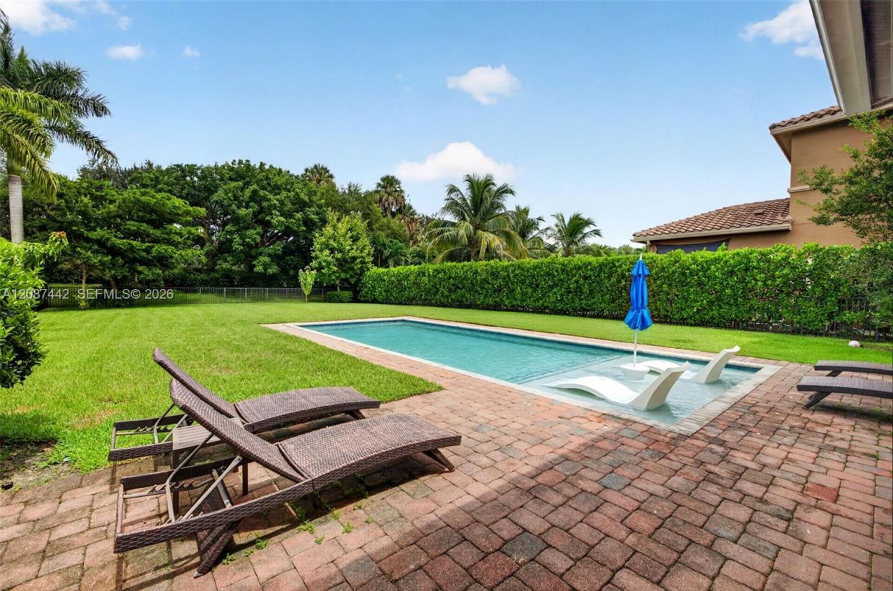 10283 Sweet Bay Mnr , Parkland, FL 33076 Photo