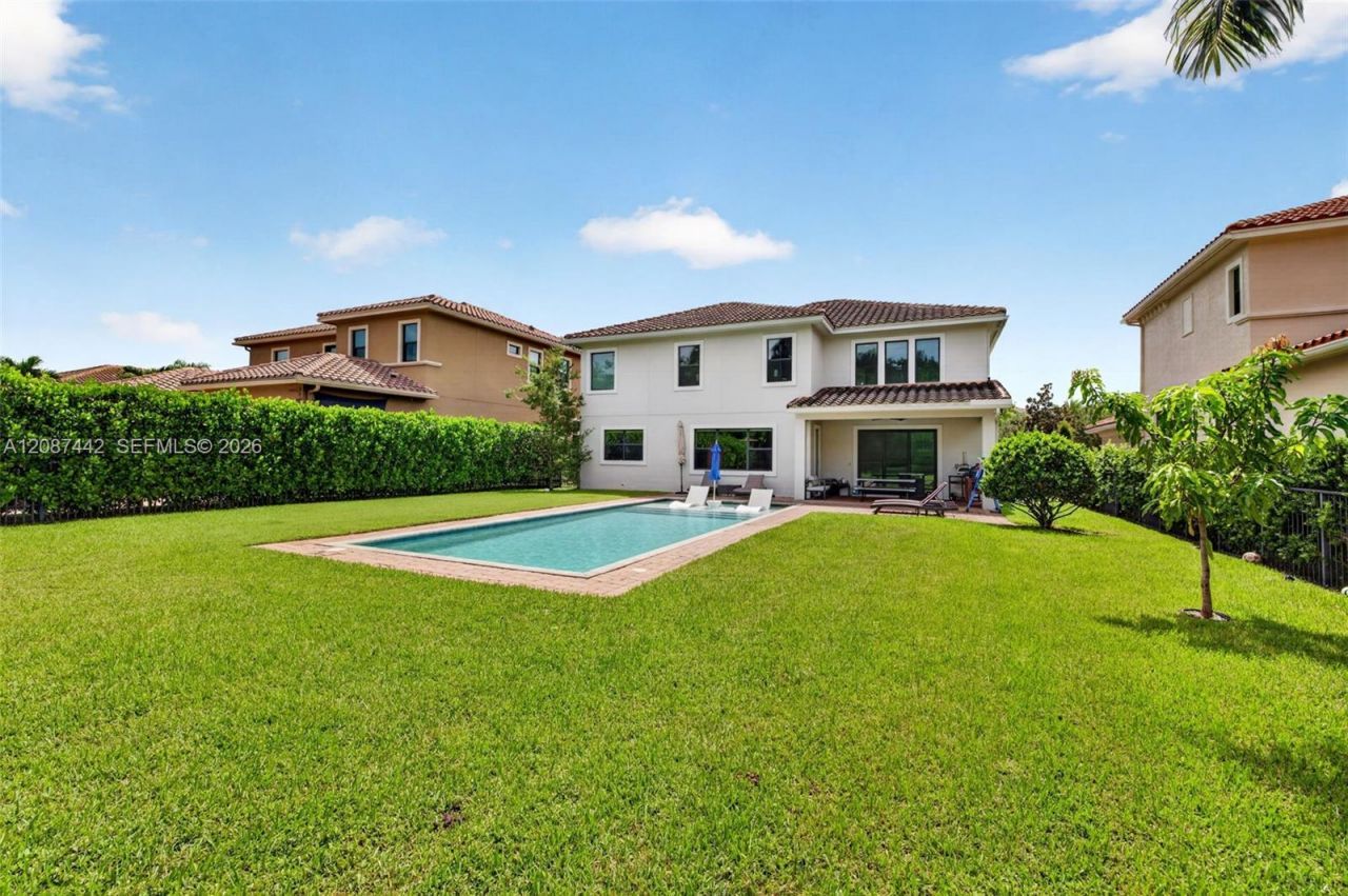 10283 Sweet Bay Mnr , Parkland, FL 33076 Photo