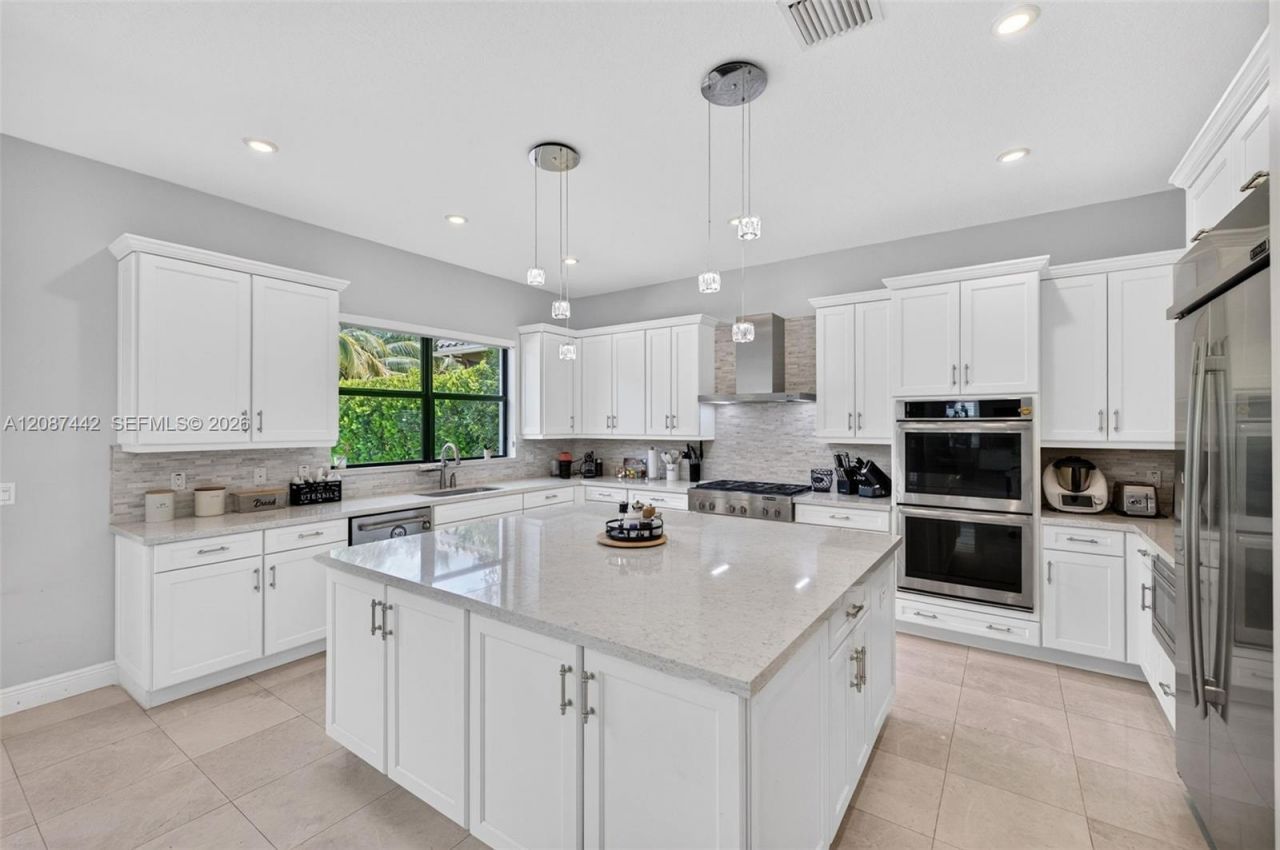 10283 Sweet Bay Mnr , Parkland, FL 33076 Photo