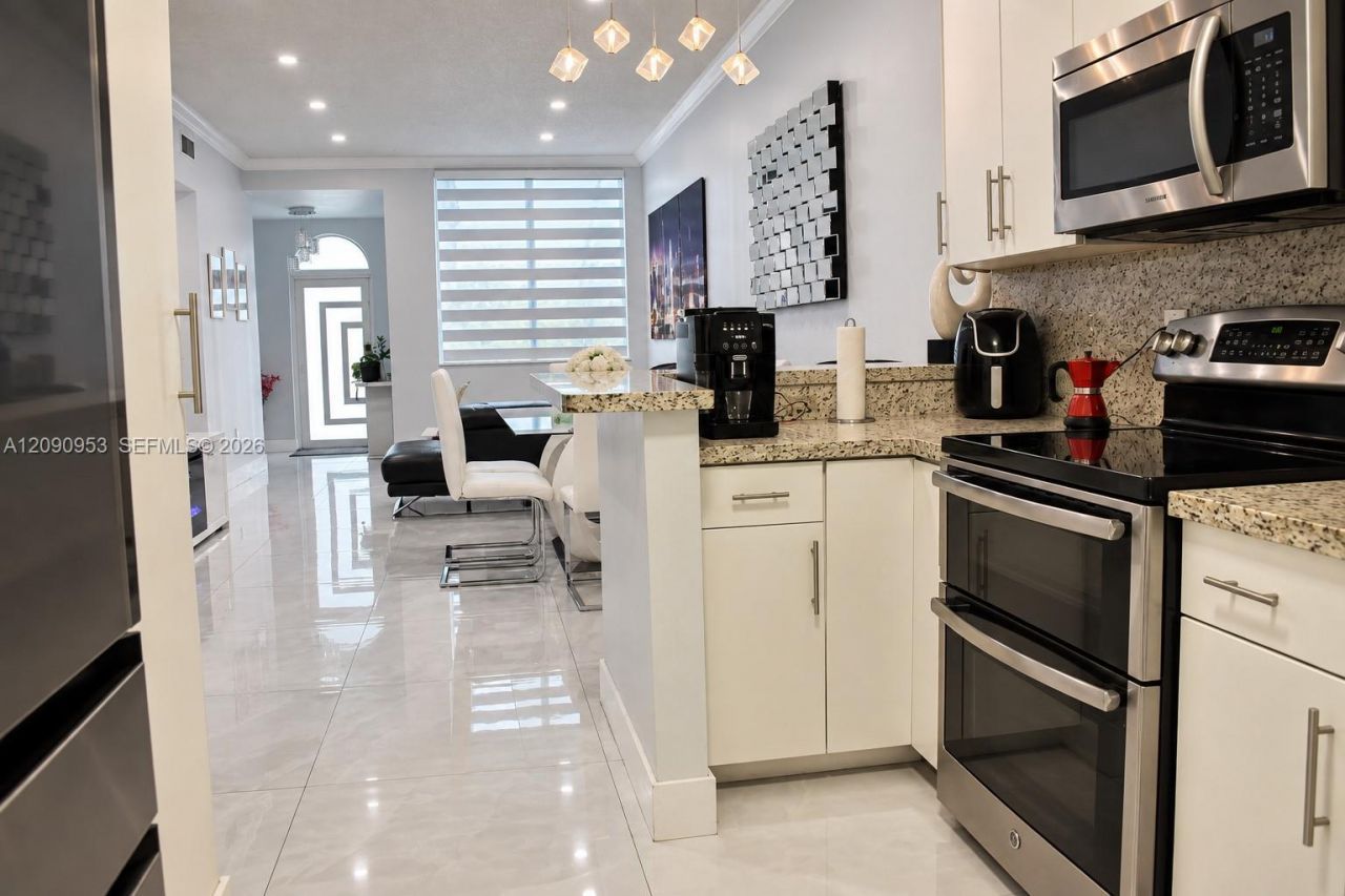 4814 SW 145th Ave, Unit 4814, Miami, FL 33175 Photo