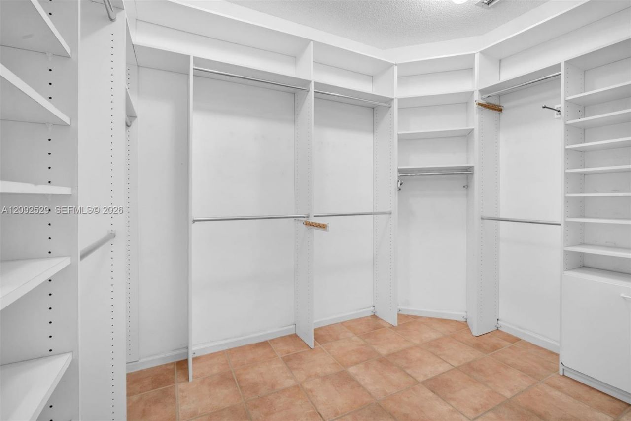 1545 W Lacosta Dr W , Pembroke Pines, FL 33027 Photo
