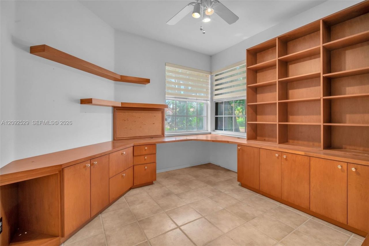 1545 W Lacosta Dr W , Pembroke Pines, FL 33027 Photo
