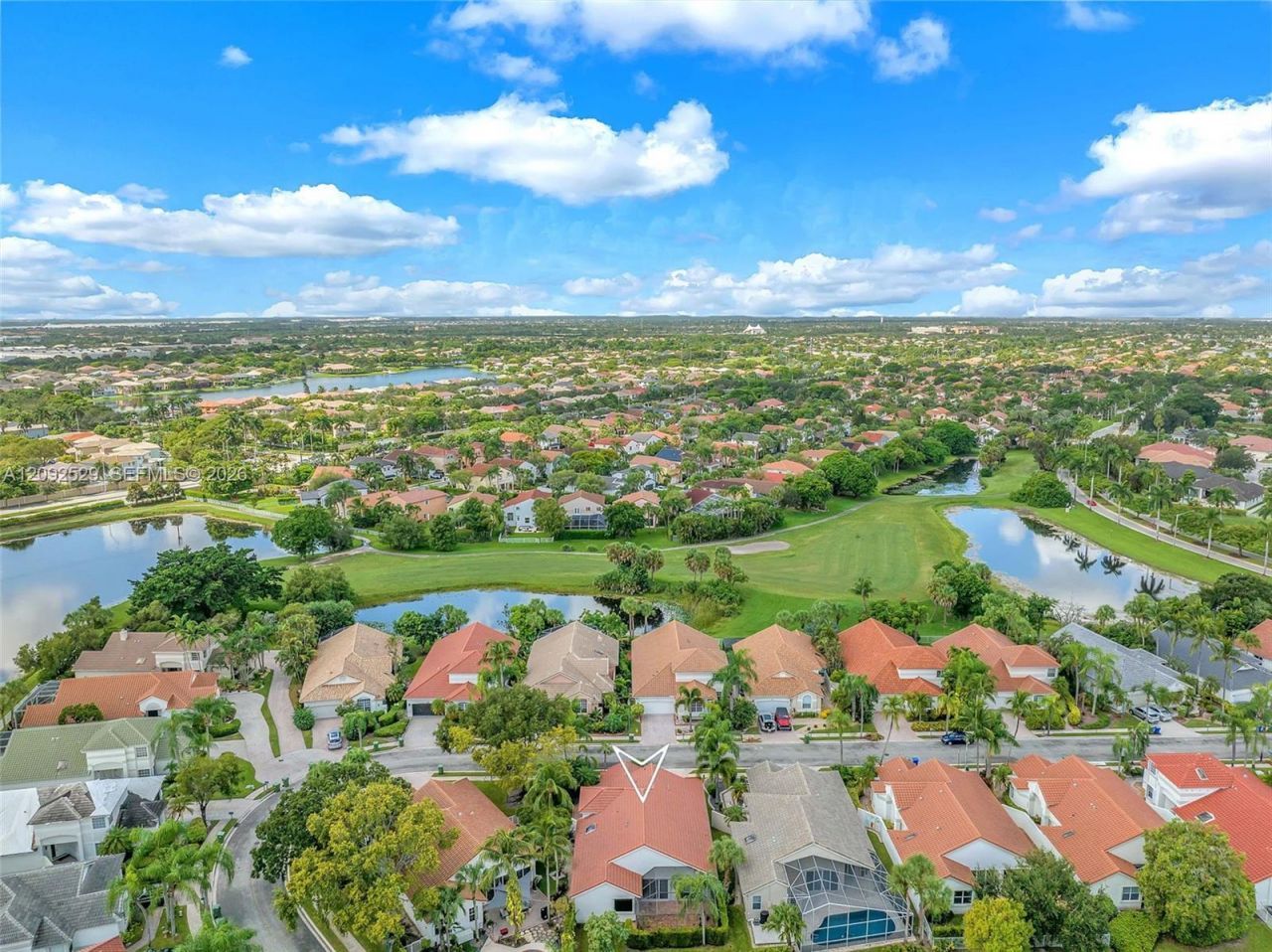 1545 W Lacosta Dr W , Pembroke Pines, FL 33027 Photo
