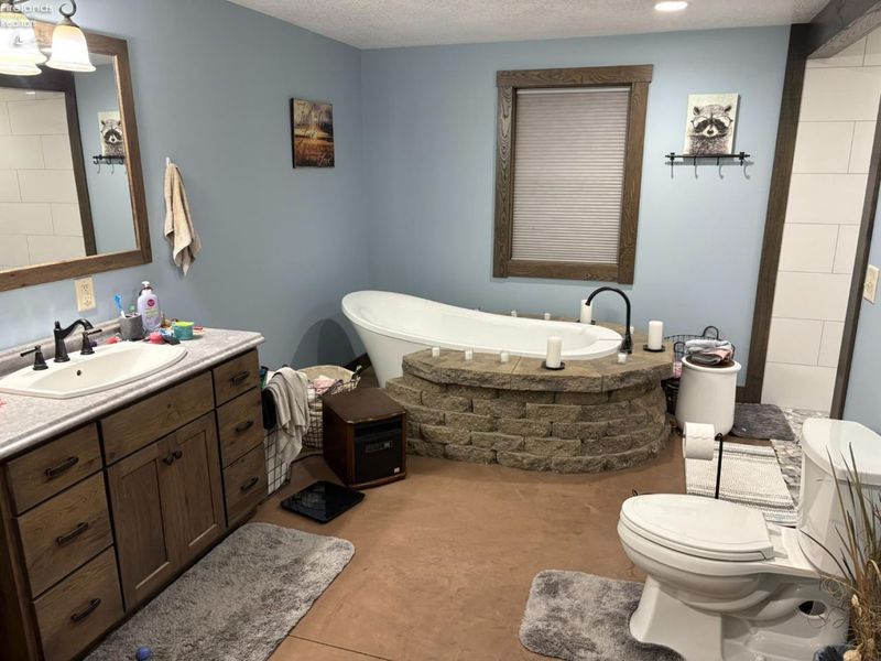 13235 E CR 58, Bloomville, OH 44818 Photo 14