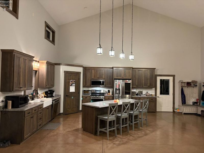 13235 E CR 58, Bloomville, OH 44818 Photo 6