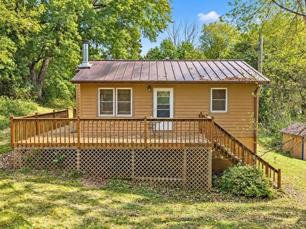 S1318 E Redstone Drive, La Valle, WI 53941