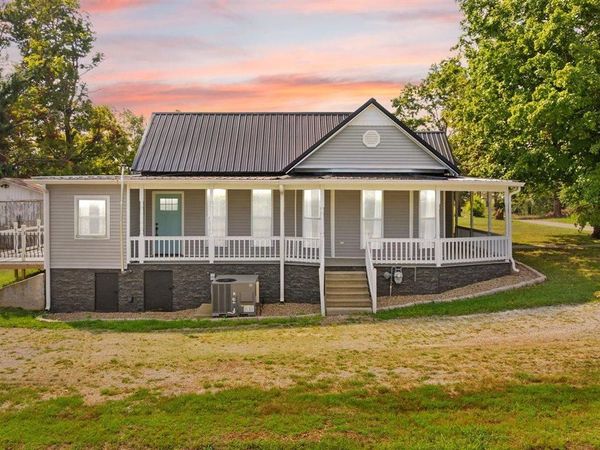 250 Maple Grove Lane , Munfordville, KY 42765