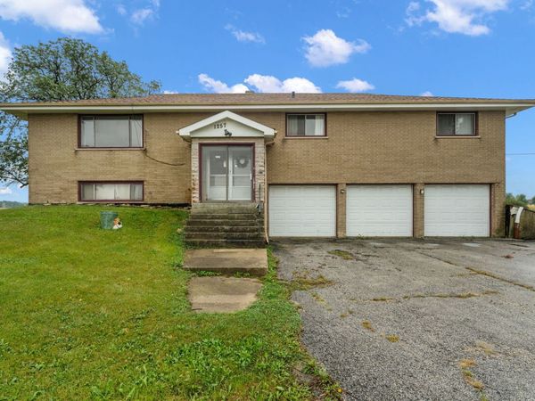 1257 E Exchange Street , Crete, IL 60417
