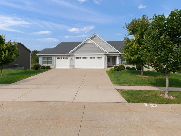 6475 Fairhaven Road , Davenport, IA 52807