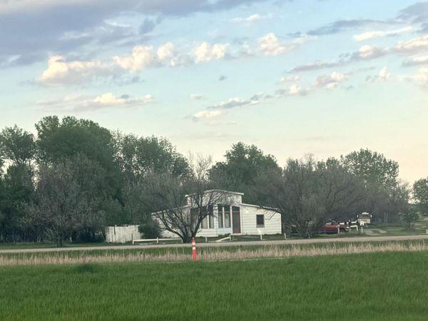 1582 NE Freedom Avenue, Manvel, ND 58256