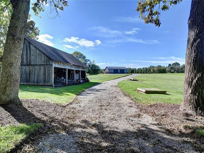 6075 Paris Avenue NE, Louisville, OH 44641 Photo 29