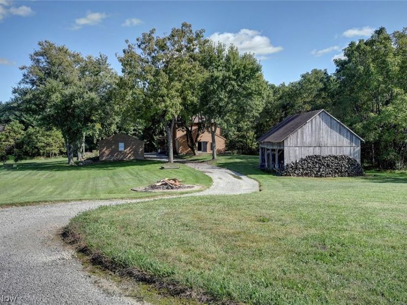 6075 Paris Avenue NE, Louisville, OH 44641 Photo 30