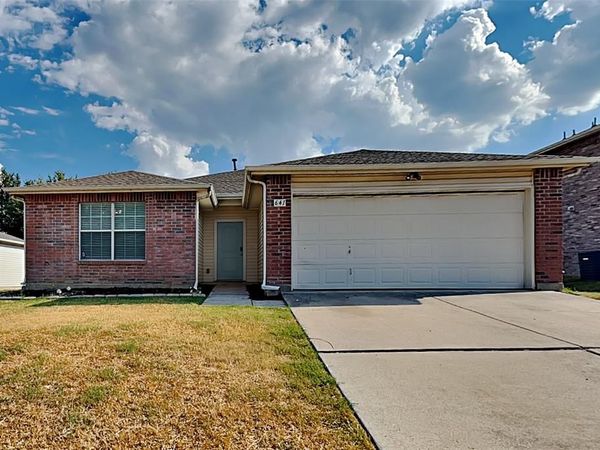 641 Mallard Drive, Saginaw, TX 76131