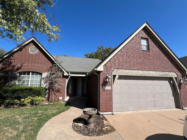 11818 S 96th East Avenue , Bixby, OK 74008