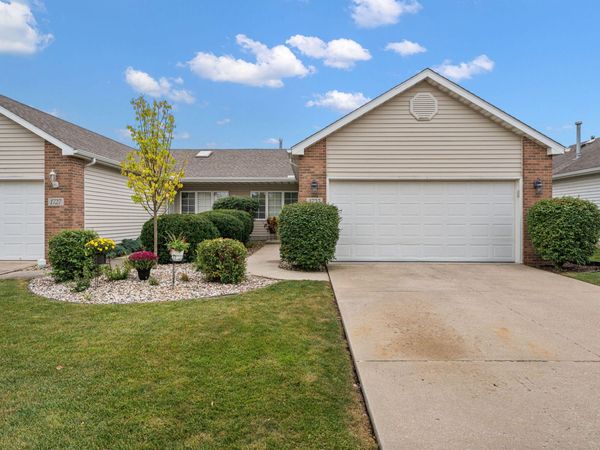 1723 Fir Avenue , Crown Point, IN 46307