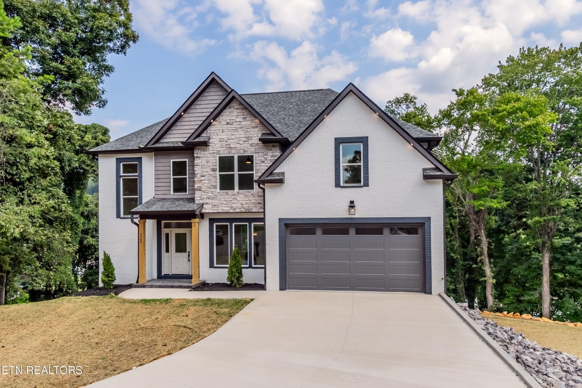 7560 Christin Lee Circle, Knoxville, TN 37931 Main Photo