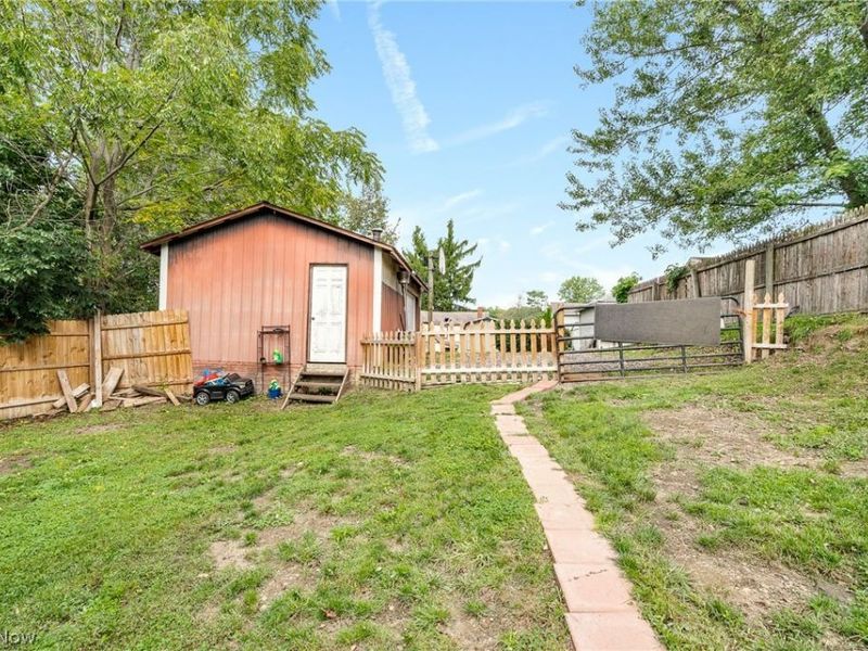 237 Ridge Street, Leetonia, OH 44431 Photo 10