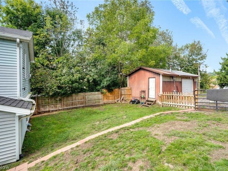 237 Ridge Street, Leetonia, OH 44431 Photo 6