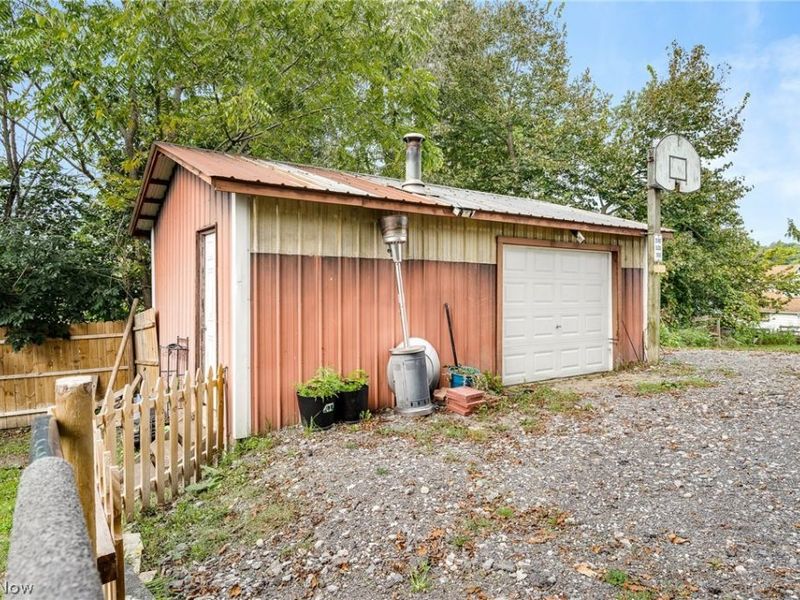 237 Ridge Street, Leetonia, OH 44431 Photo 8