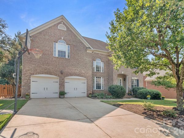 402 Deercross Lane, Waxhaw, NC 28173