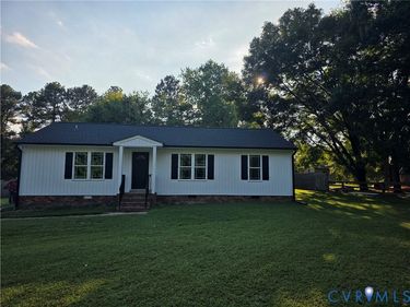 7377 Colts Neck Road , Mechanicsville, VA 23111