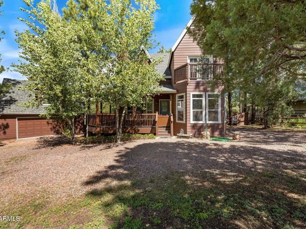 2232 FOREST PARK Drive, Overgaard, AZ 85933