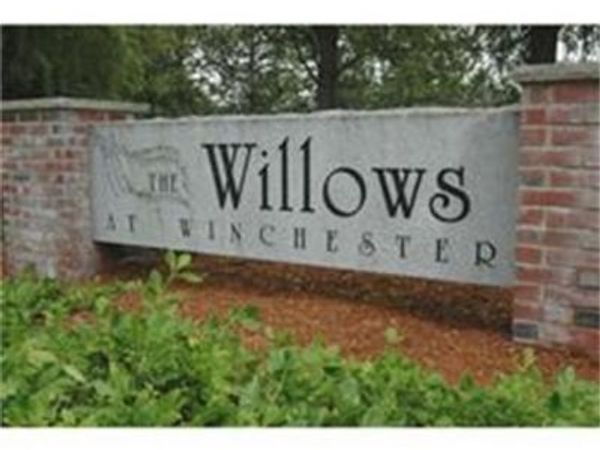 7 Conant, Unit 19, Winchester, MA 01890