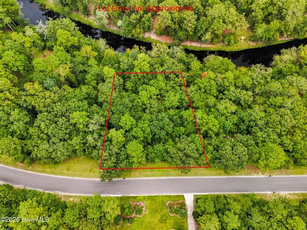155 Falling Water Way , Wallace, NC 28466
