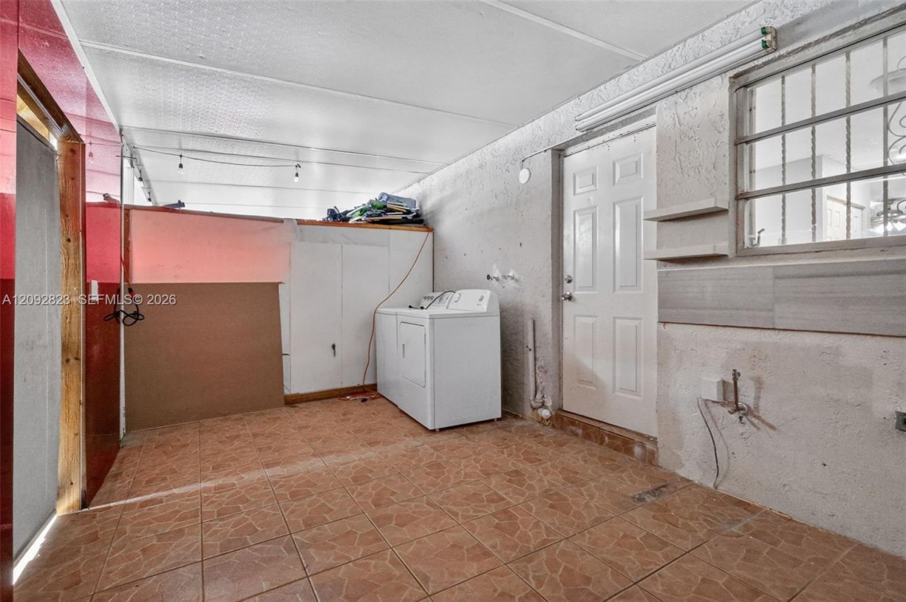 275 W 68th St, Unit 106, Hialeah, FL 33014 Photo