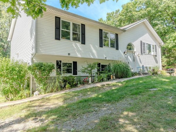 167 Pine Hill Road , Pleasant Valley, NY 12569