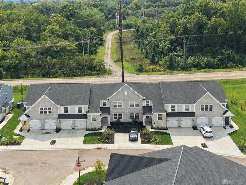 456 Glenhaven Way, Fairborn, OH 45324 Photo 2