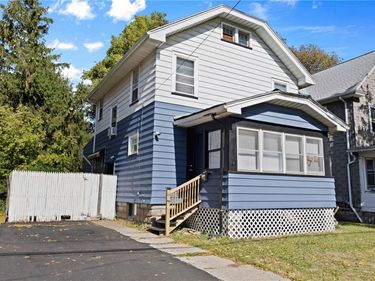 12 Willow Street , Rochester, NY 14606
