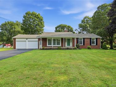 531 Stolle Road, Elma, NY 14059