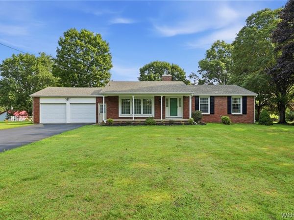 531 Stolle Road, Elma, NY 14059