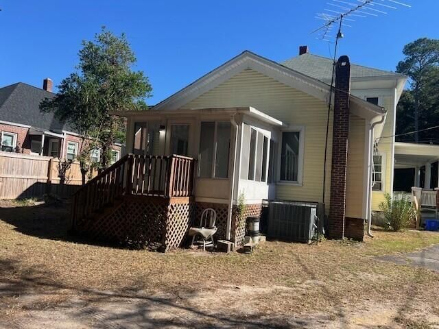 1757 Broughton Street Photo 19