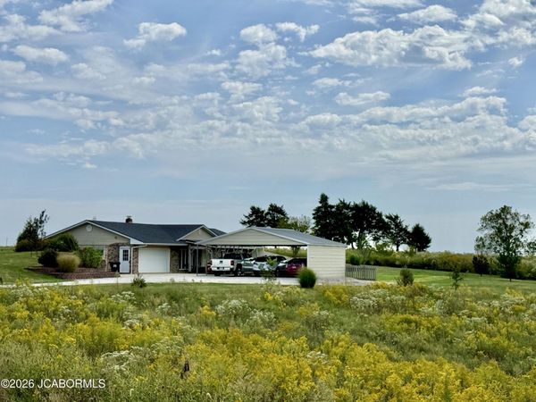 57245 STRING CREEK ROAD, California, MO 65018