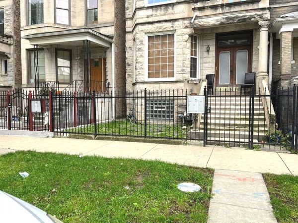 4237 W Gladys Avenue , Unit 2, Chicago, IL 60624