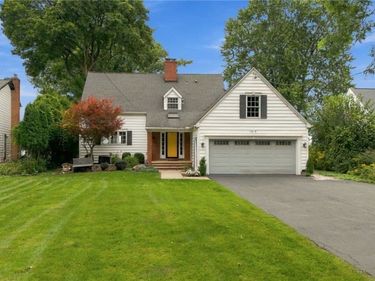 1819 Winter Road, Grand Island, NY 14072