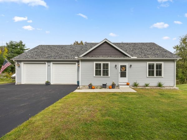 4 Mccarthy Road, North Brookfield, MA 01535