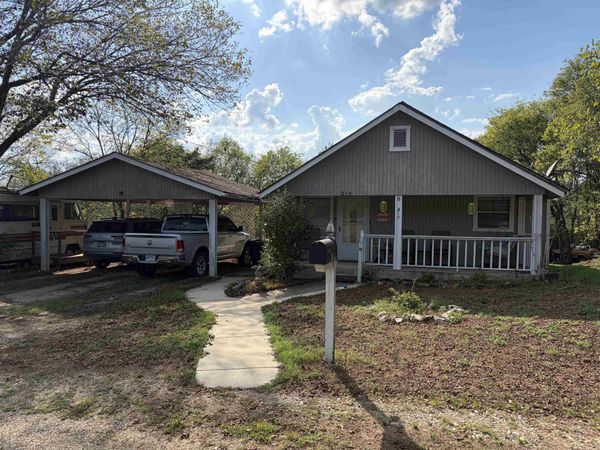 215 Robins Avenue, Norman, AR 71960