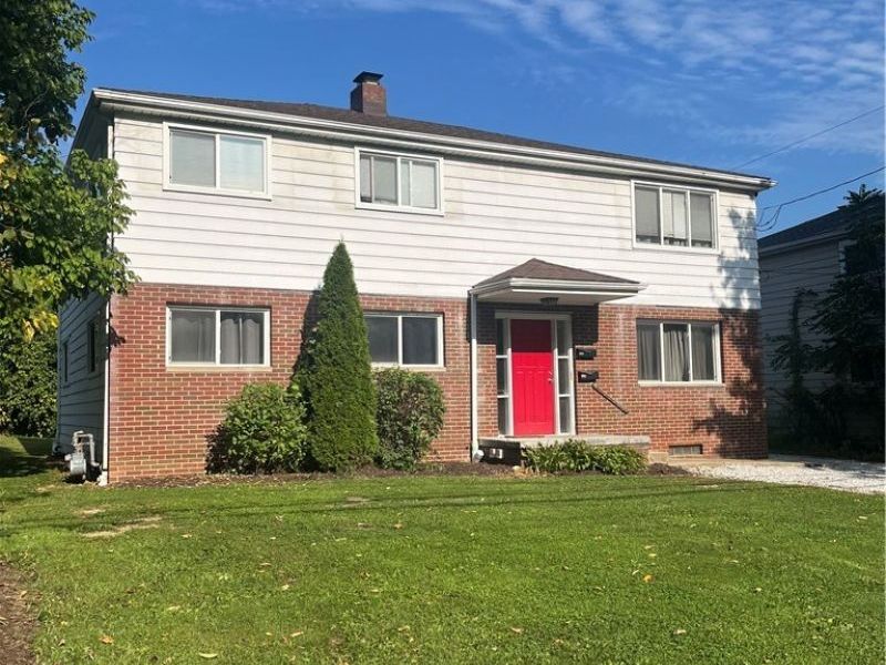 492-494 N Hawkins Avenue, Akron, OH 44313 Photo 2