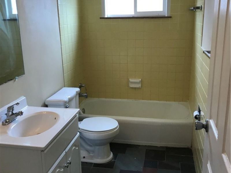 492-494 N Hawkins Avenue, Akron, OH 44313 Photo 3