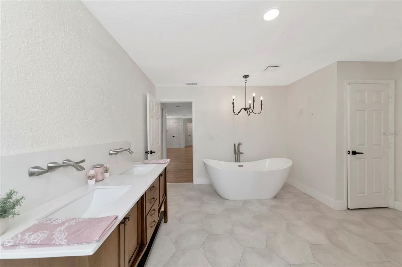 6505 11th Drive E, Bradenton, FL 34208 Photo